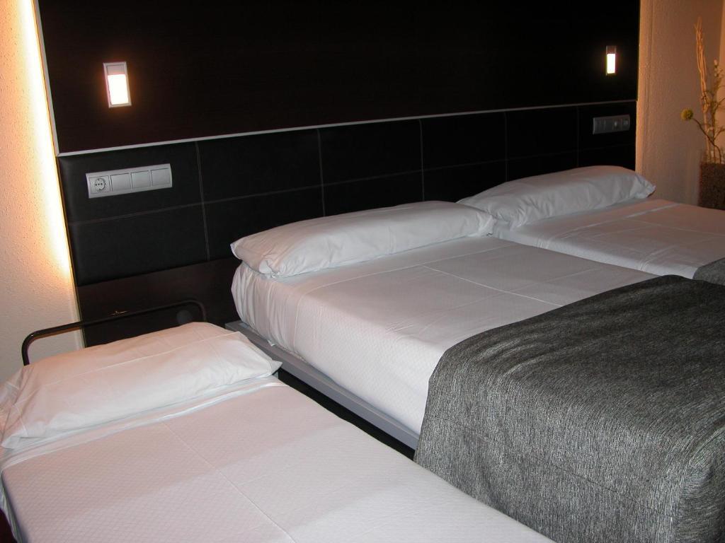 Hotel Ceuta Puerta De Africa Buitenkant foto